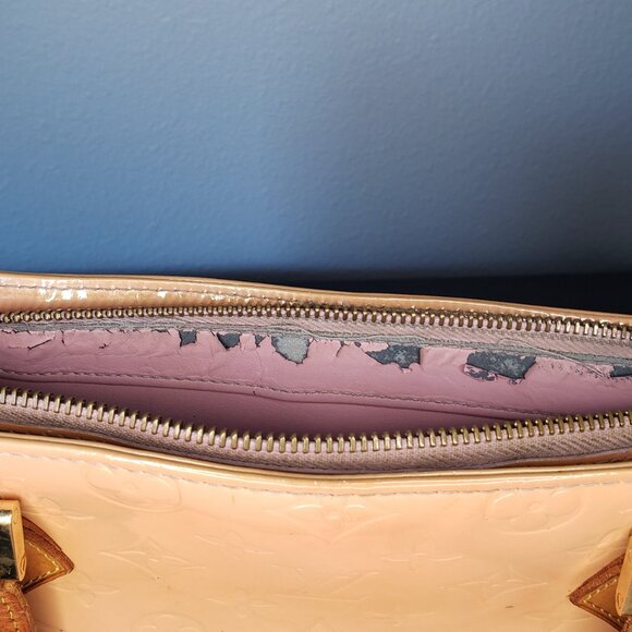 Louis Vuitton Houston Tote - Vintage Peachy Coral (Pink Interior) Vernis Leather - Picture 11 of 16